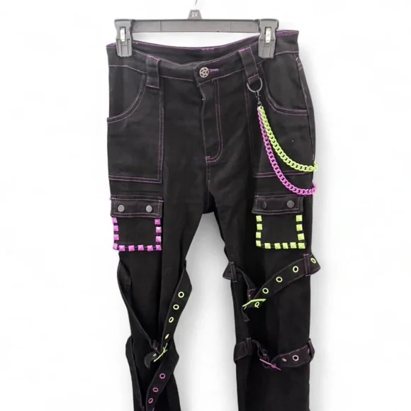 THE GRAVE GIRLS- SKATER BOY CARGO PANTS - Picture 3 of 6